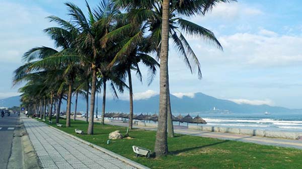 Phát triển du lịch biển Đà Nẵng